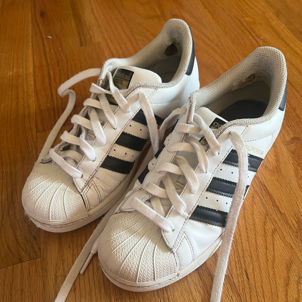 Adidas Superstars - Men Size 6.5